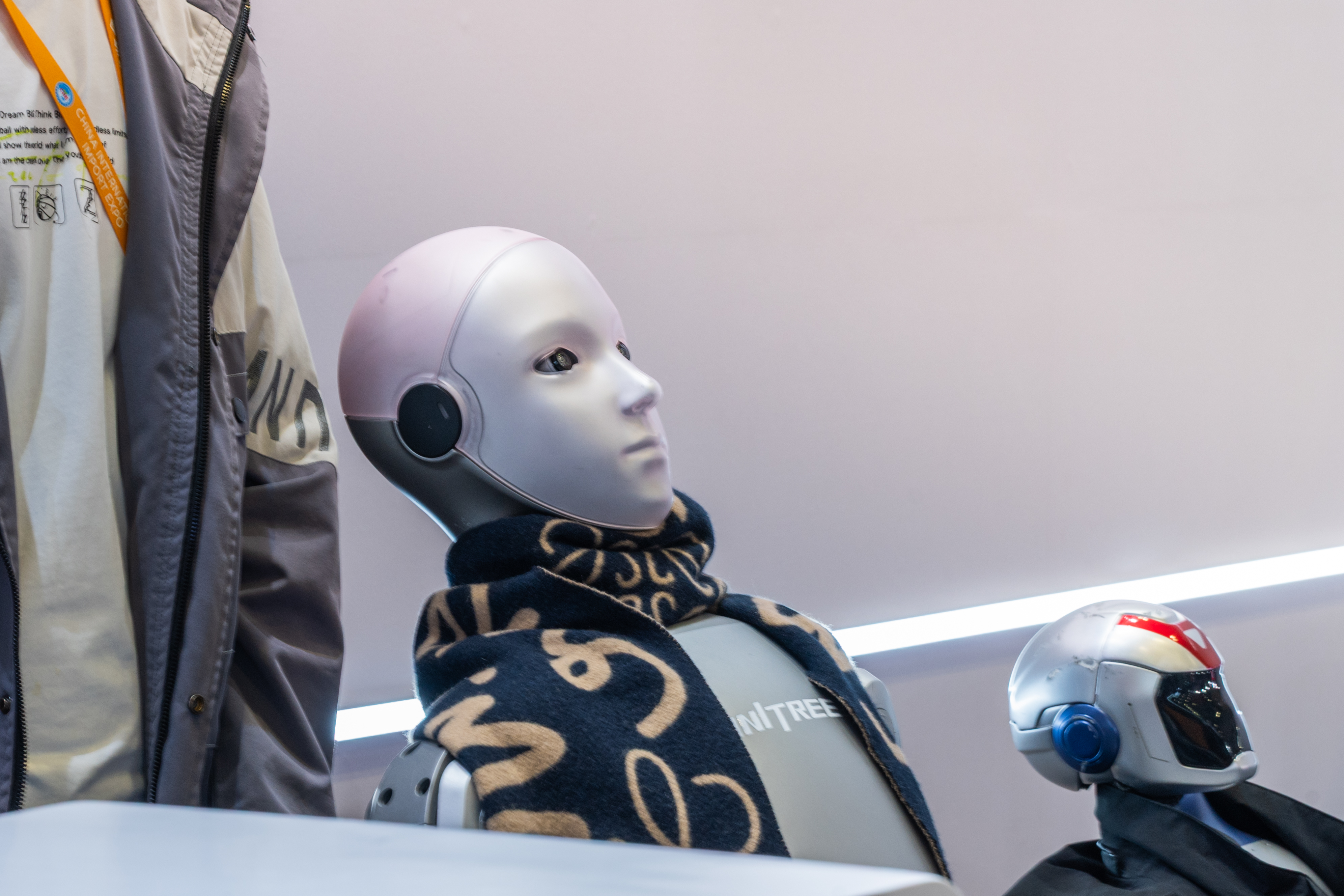 제8회 중국국제수입박람회, AI 함유량 역대 최고