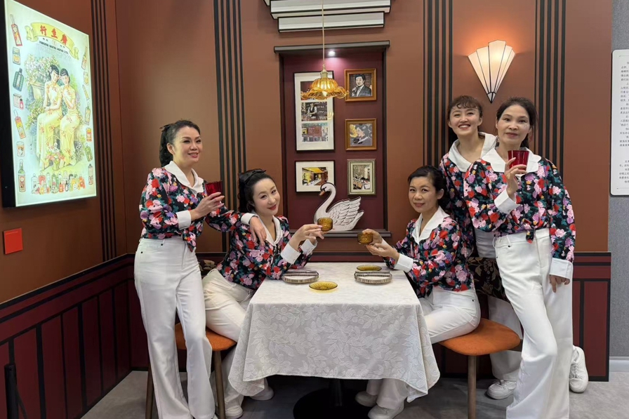 상하이 사람들은 춘절에 어떻게 입을까?